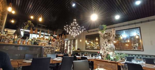 photo de Pini Grill&Delikatesy à Łódź