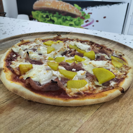 photo de Pizza Di Roma à Solesmes