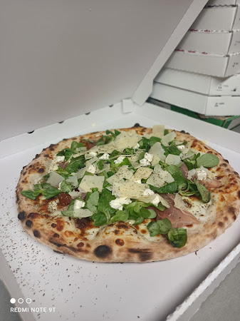 photo de Pizza eguilles -Pi2za à Éguilles