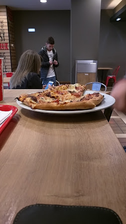 photo de Pizza Hut Gondomar à São Cosme