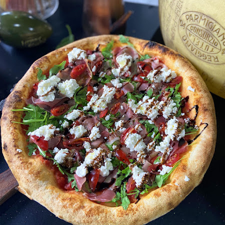 photo de Pizzeria Il Gusto Di Napoli - Halles d'Eguilles à Éguilles