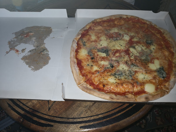 photo de Pizzeria Vesuvio à Aachen