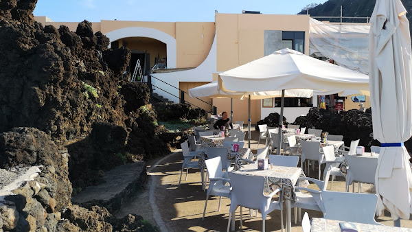 photo de Poças Café à Porto Moniz
