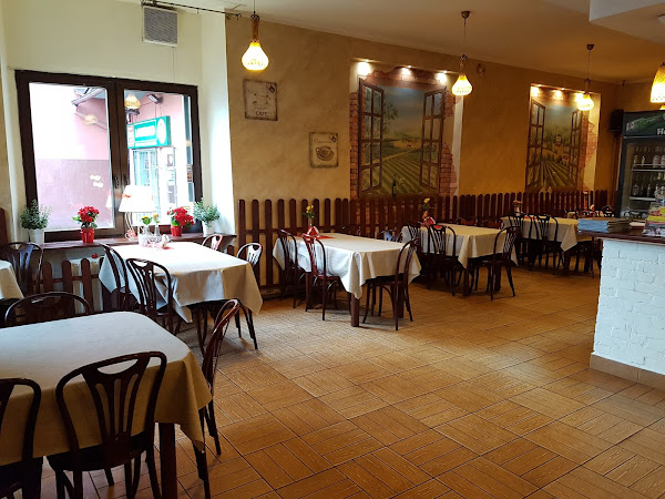 photo de Pod Strachem Pizzeria Restauracja à Bytom
