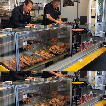 photo de Poulet rôti et ribs de porc - Foodtruck à Lacaune