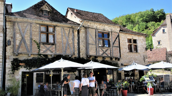 photo de Restaurant Bar Les Fadas à Saint-Cirq-Lapopie