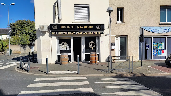 photo de RESTAURANT BISTROT RAYMOND ANGERS à Angers