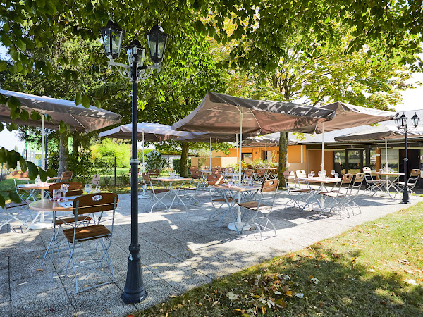 photo de Restaurant Campanile Alençon à Cerisé