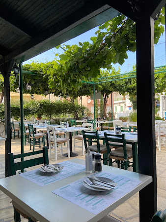 photo de Restaurant Jardin Petrino à Malia