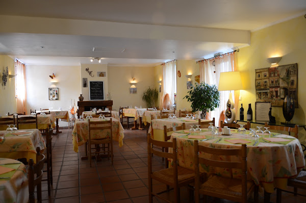 photo de Restaurant L'Assiette Provençale à Saint-Ambroix