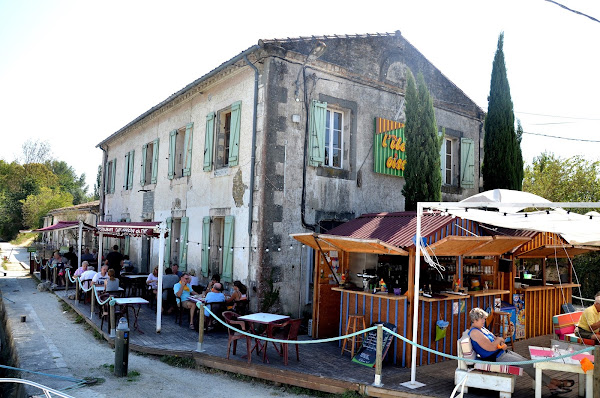 photo de Restaurant L'Île aux Oiseaux à Bram