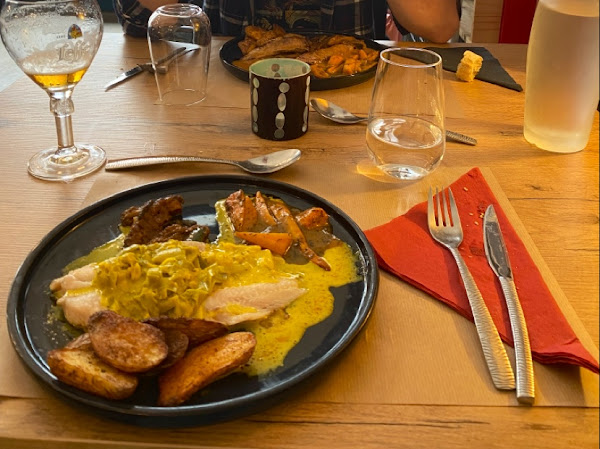 photo de restaurant la Bibliotheque à Tulle