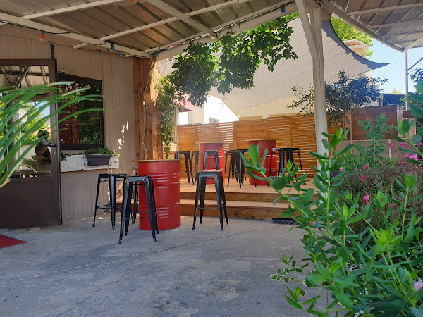 photo de Restaurant Le chalet des arènes à Graveson