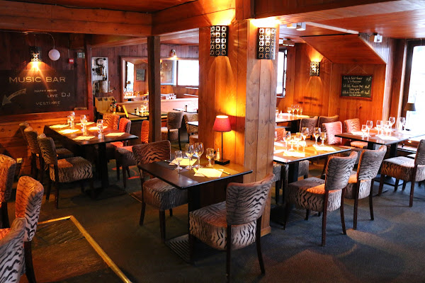 photo de Restaurant le Lodge à Val-d'Isère