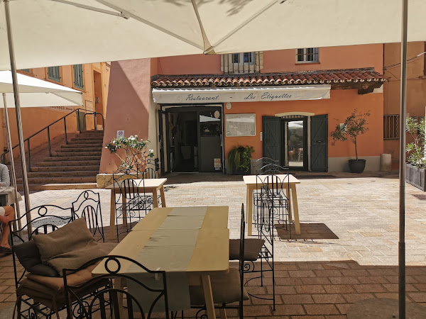 photo de RESTAURANT LES ETIQUETTES à Ollioules