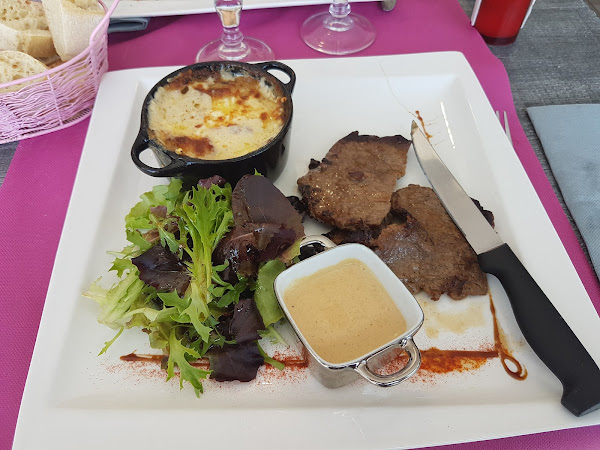 photo de Restaurant Les Jonquières à Le Muy