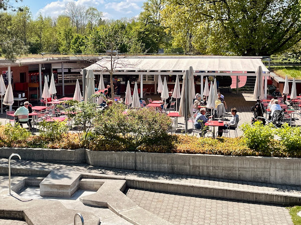 photo de Restaurant Schwimmbad Schachen Aarau à Aarau