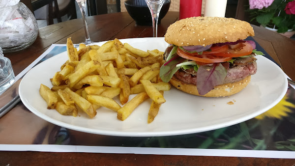 photo de Restaurant U Muntese à Borgo