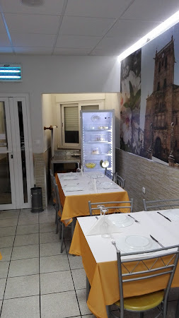 photo de Restaurante Típico (antigo Pires D'Ouro) à Torre de Moncorvo