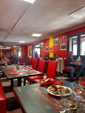 photo de Scuderia rossa à Pont-de-Chéruy