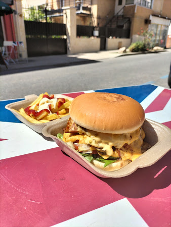 photo de Snack le 14 à Solliès-Pont