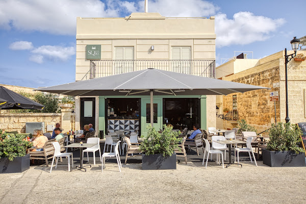 photo de Square Gastro Bar à Il-Mellieħa