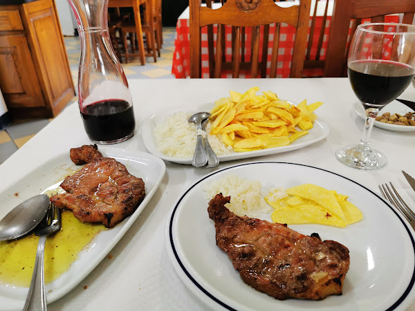 photo de Taberna O Caneco à Torre de Moncorvo