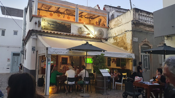 photo de TAPAS ET LÉGENDES à Olhão