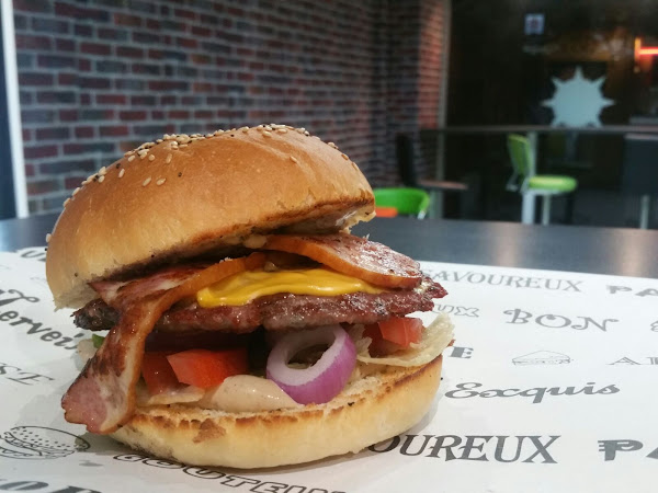 photo de TASTY BURGER à Lyon