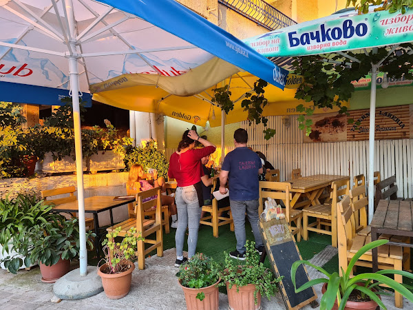 photo de Taverna Labëria à Saranda