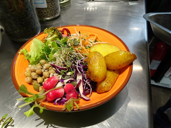 photo de Totum - Cantine Bio à Nantes