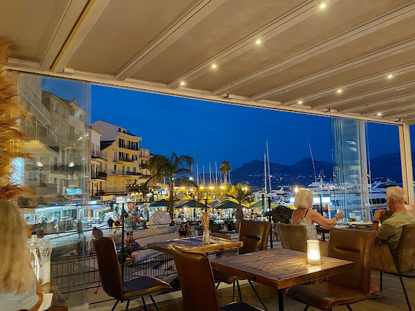 photo de Via Marine Le Resto à Calvi